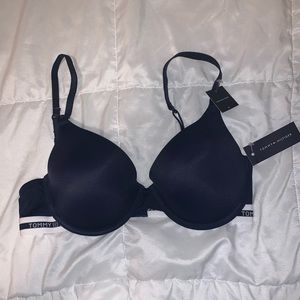 Tommy Hilfiger bra